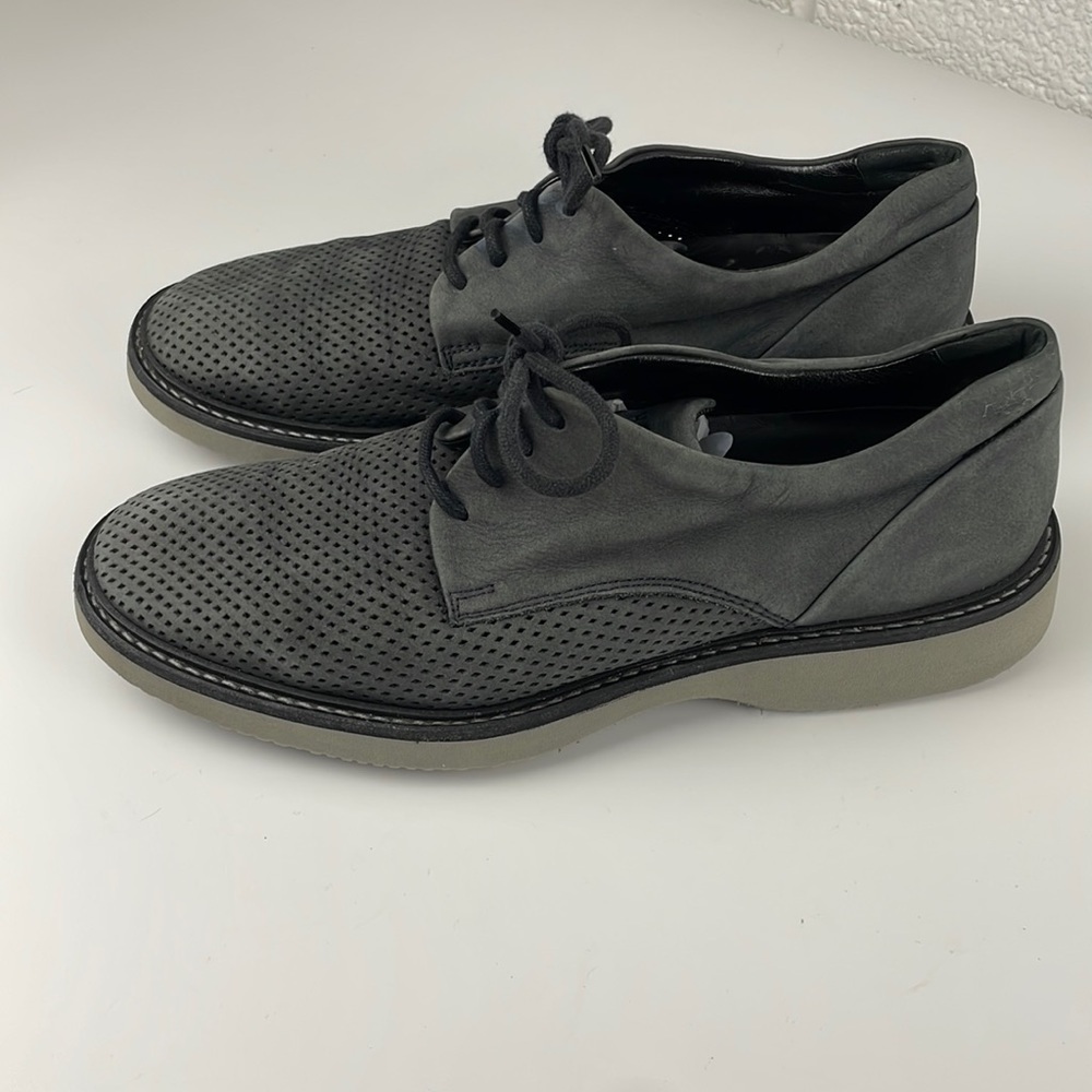 Hogan | Nubuck Suede Laser Cut Perforated Oxford Lace Up Golf Shoes Men's 8 Gray